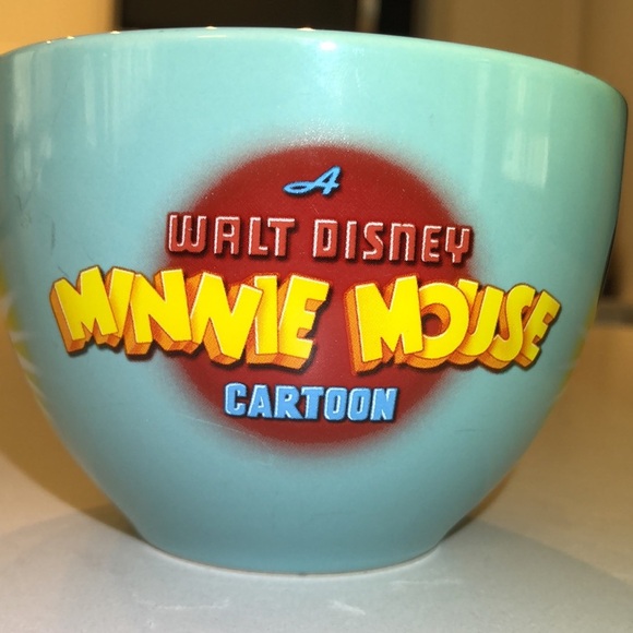 Disney  Minnie Mouse Soup/dessert Mug - Picture 3 of 9
